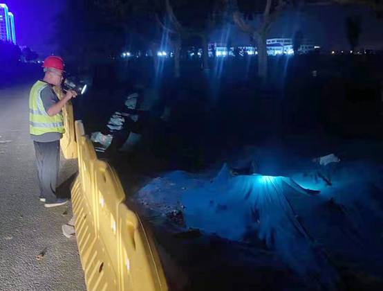 加大管網(wǎng)巡檢力度，確保夏季用水高峰期供水安全 (2).jpg